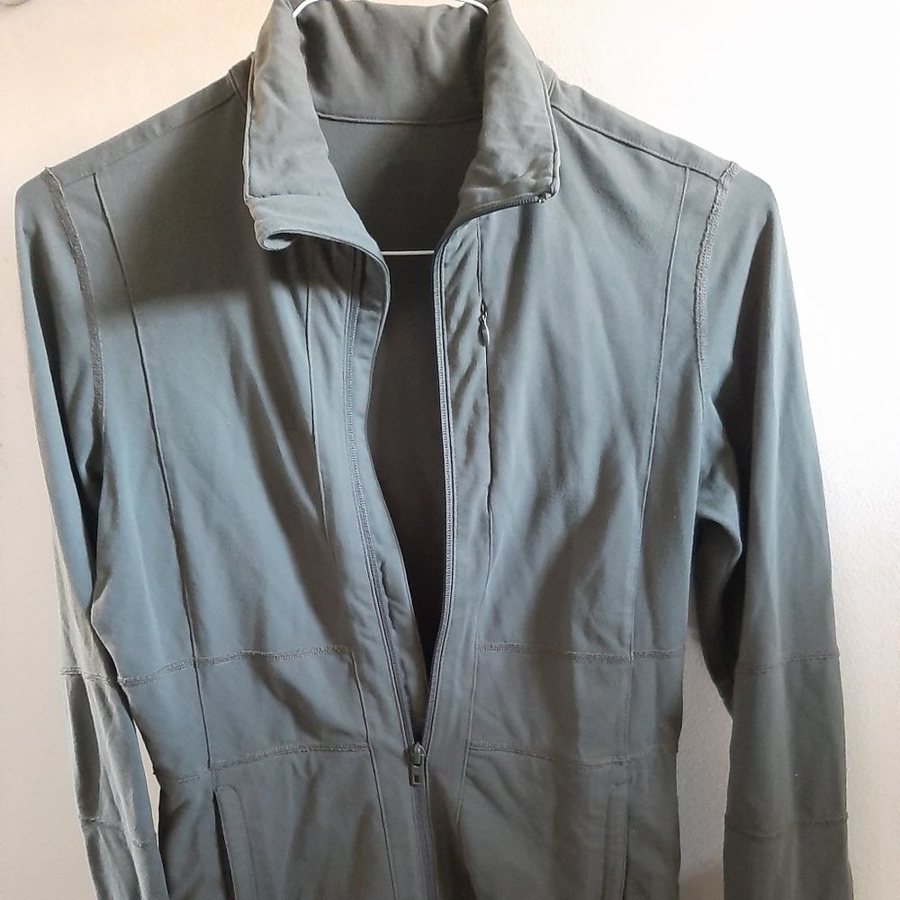 Roots Women's Vintage Olive Green Light Jacket
